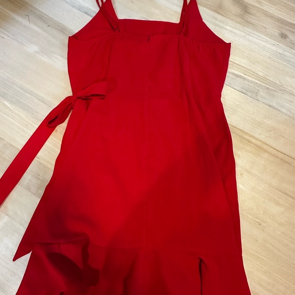 Red Ruffle Dress size L - Picture 2 of 3